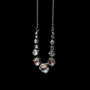 Simple Sorrelli Necklace in Crystal Rose